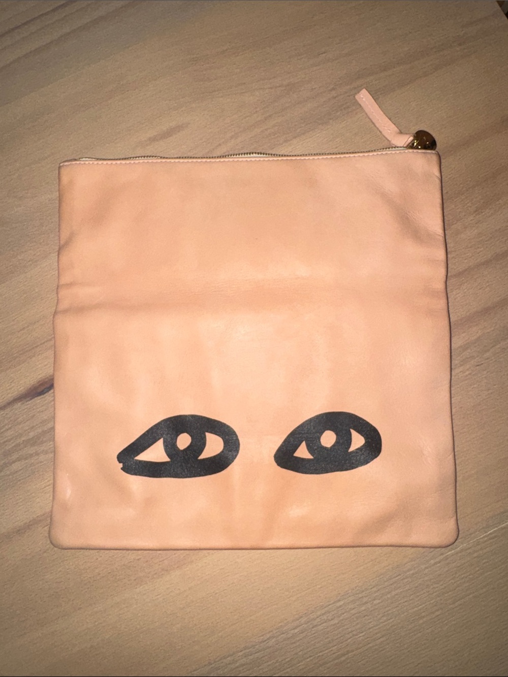 Clare V. Eyes Clutch